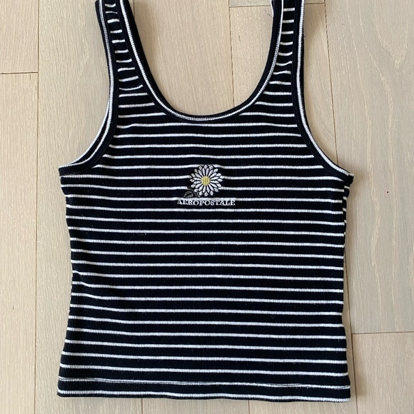 Girls slightly cropped daisy and striped tank top - Picture 1 of 2